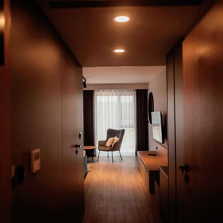 Angie Hotel Puszczykowo