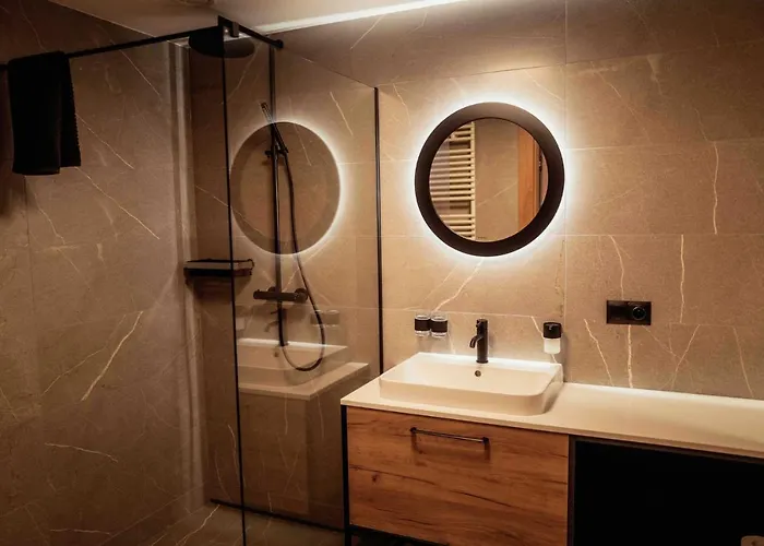 Angie Hotel Puszczykowo